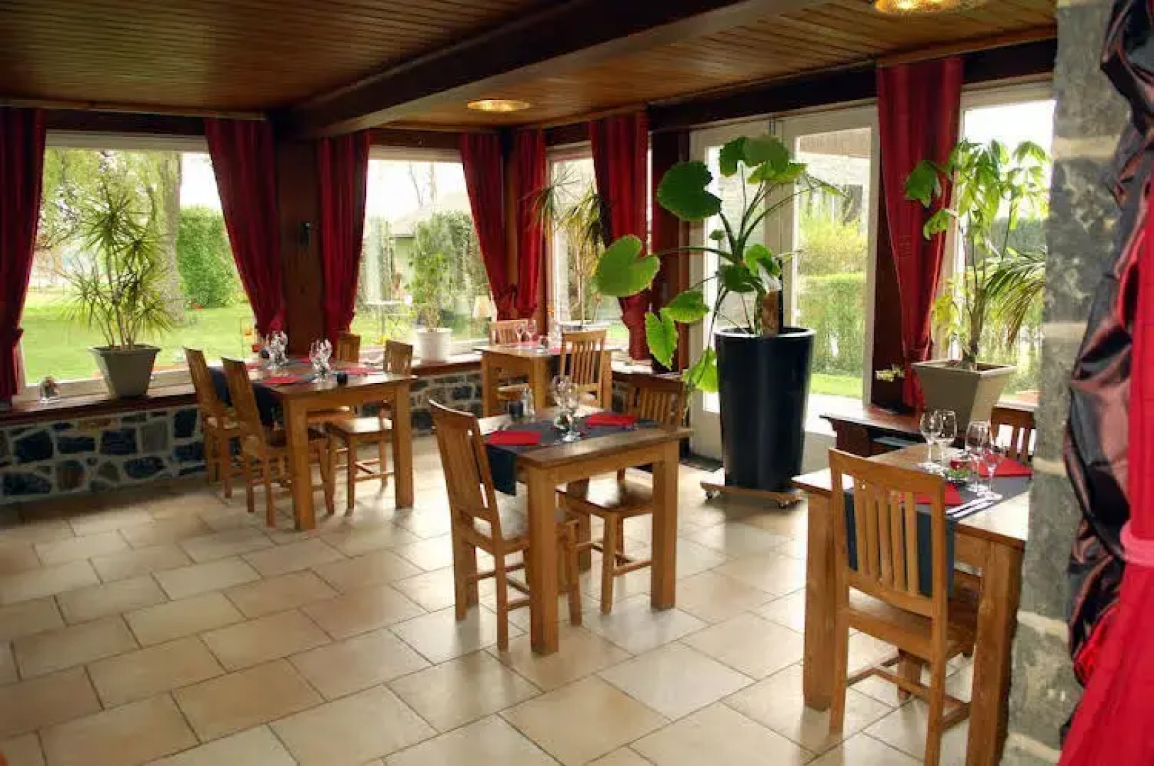 Auberge Grill Le Freyr