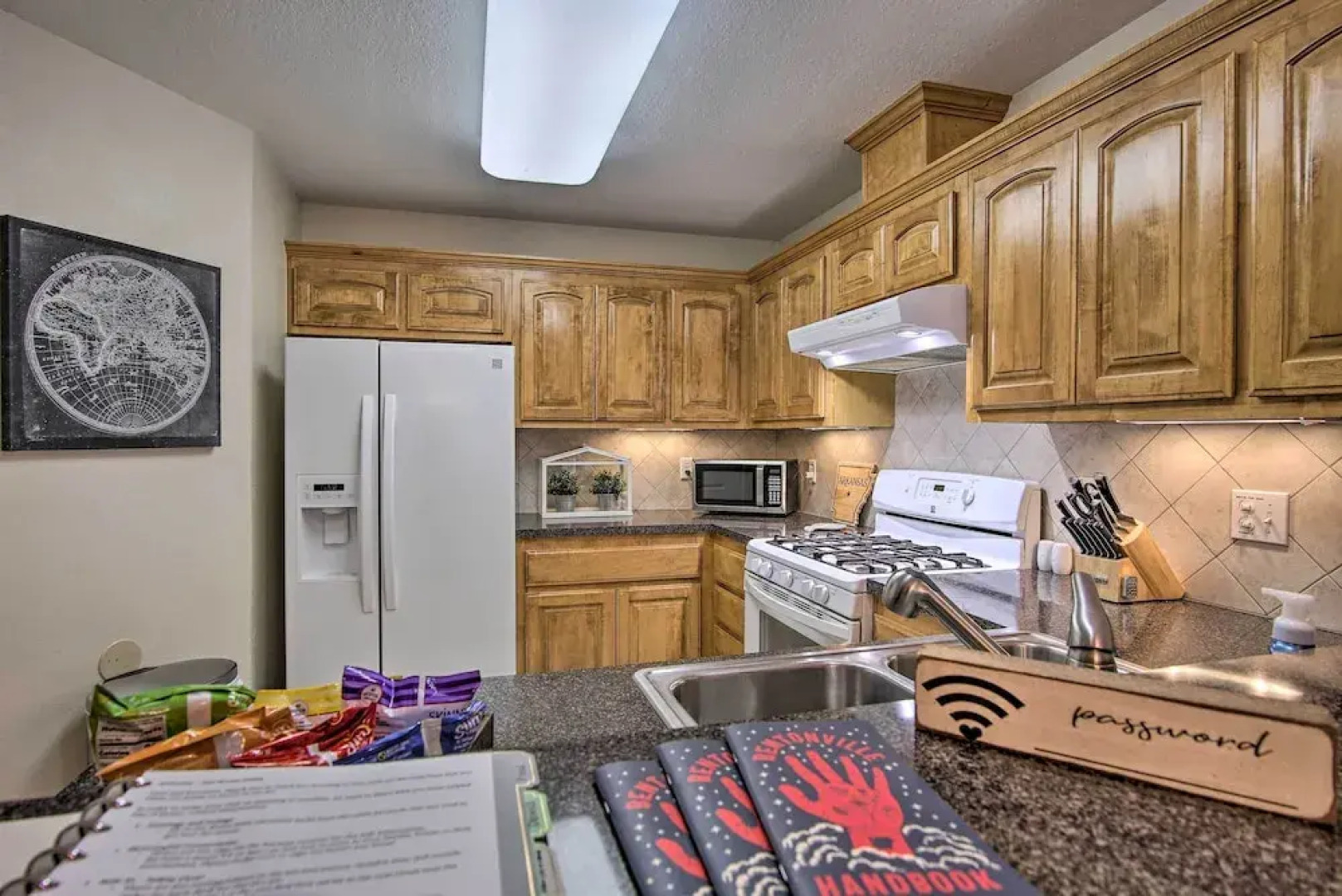 Bella Vista Home: Steps to Mountain Biking Trails!