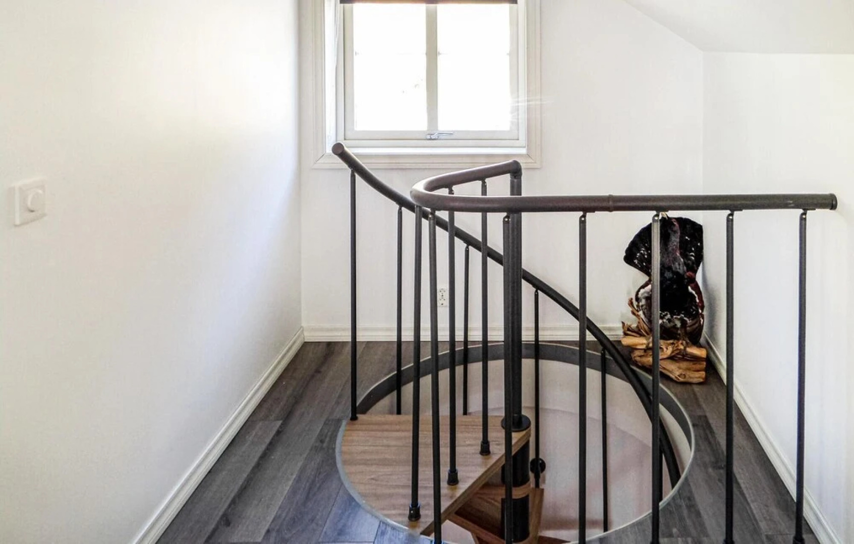 Awesome Apartment in Strandebarm With 5 Bedrooms and Wifi