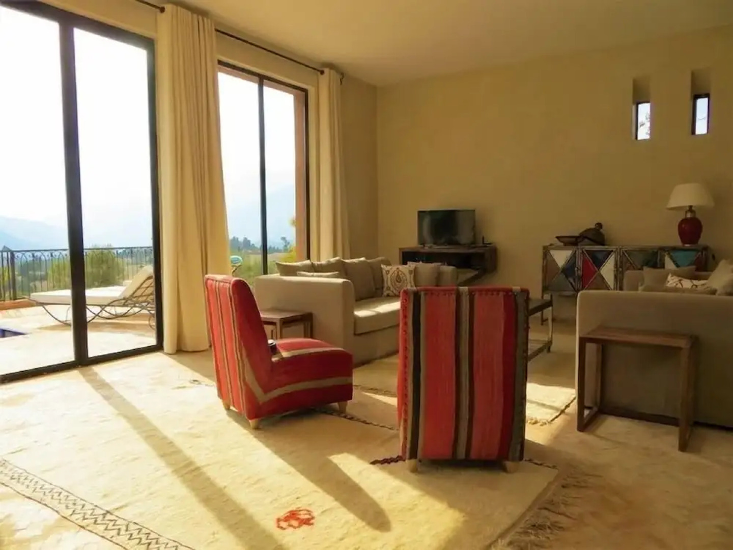 L' Amandier Hotel & Villas