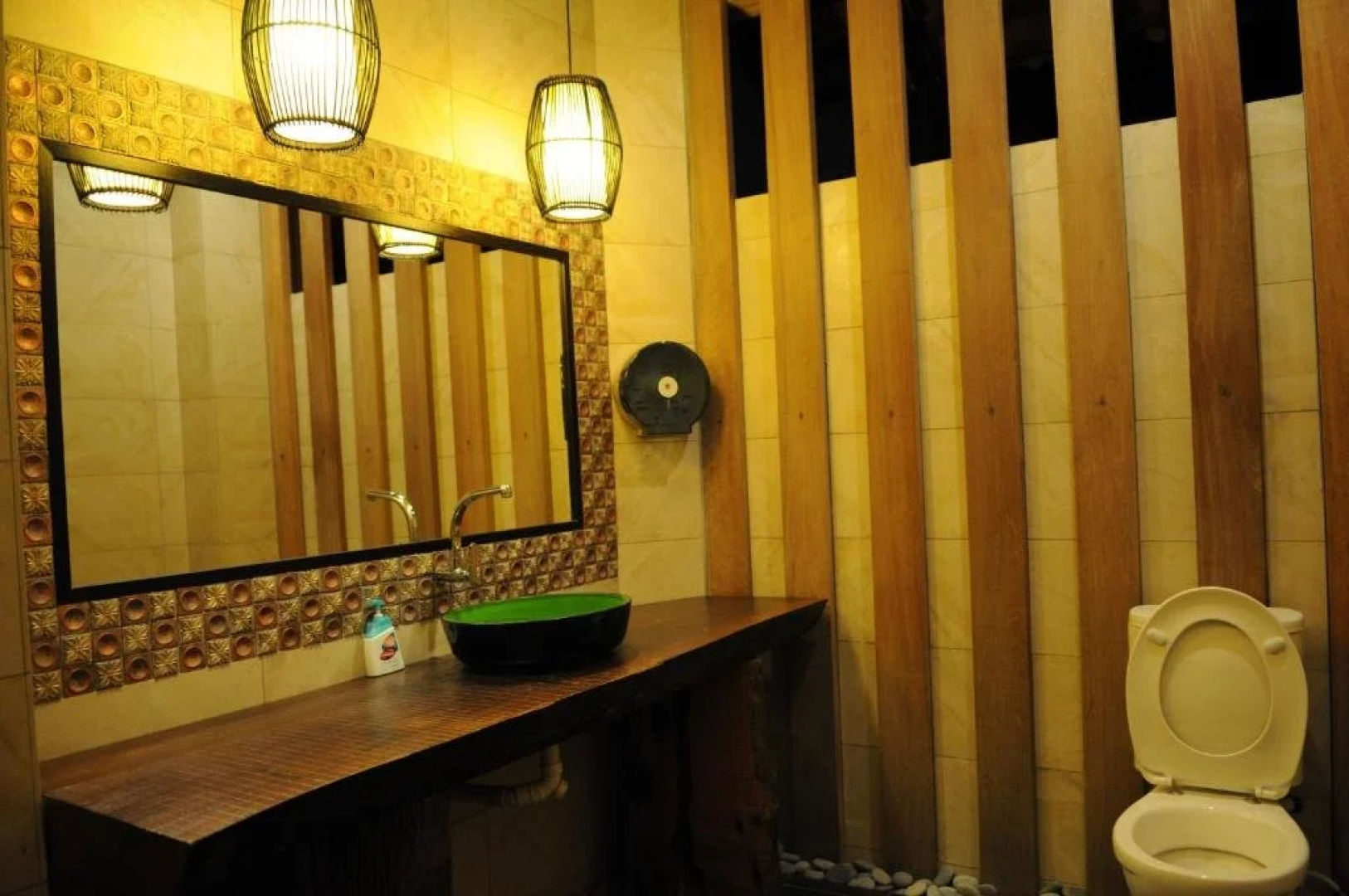 Marina Oriental Hotel