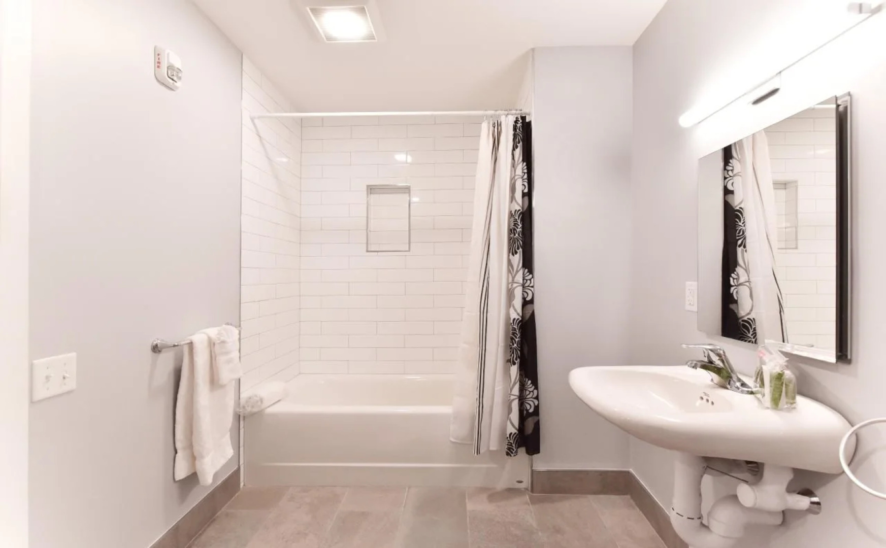 Global Luxury Suites at Longwood