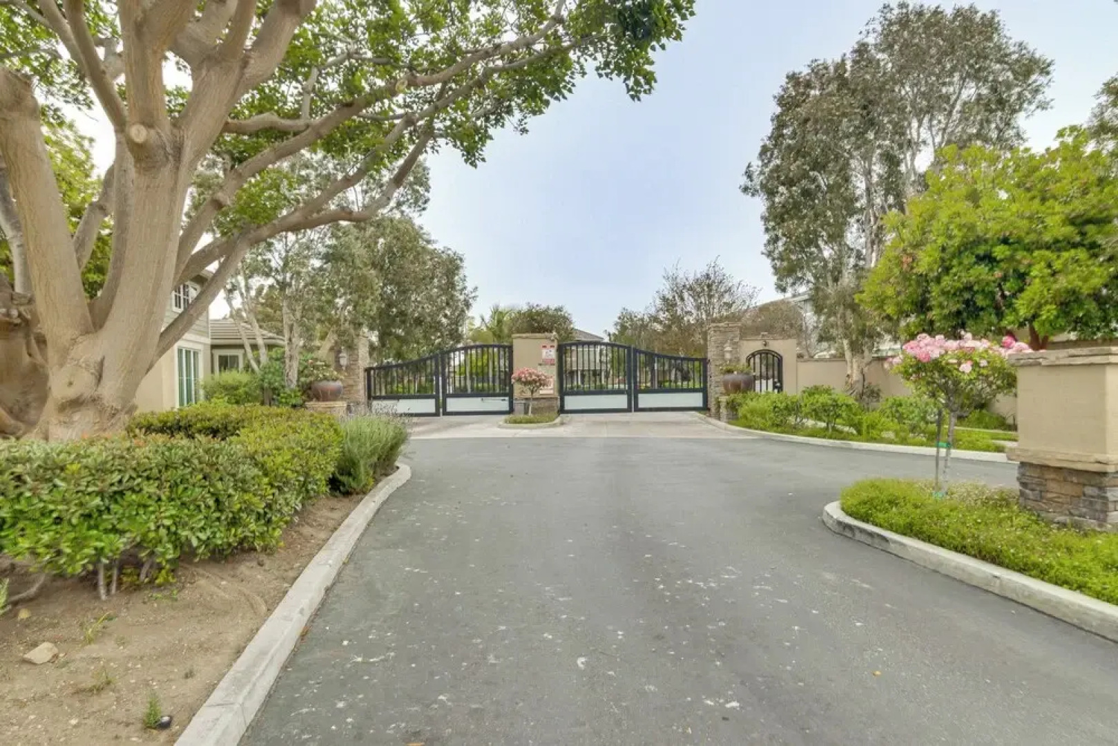 Walk to Beach: Luxe San Buenaventura Villa!