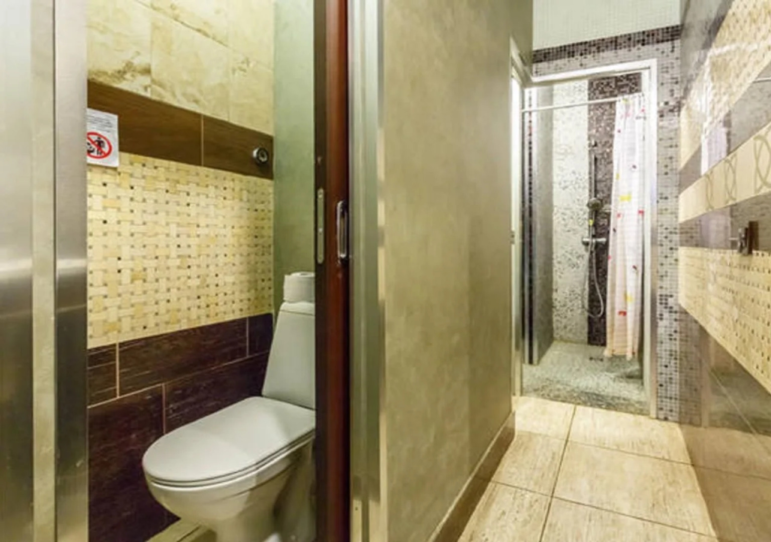 Fabrika Hostel  Gallery