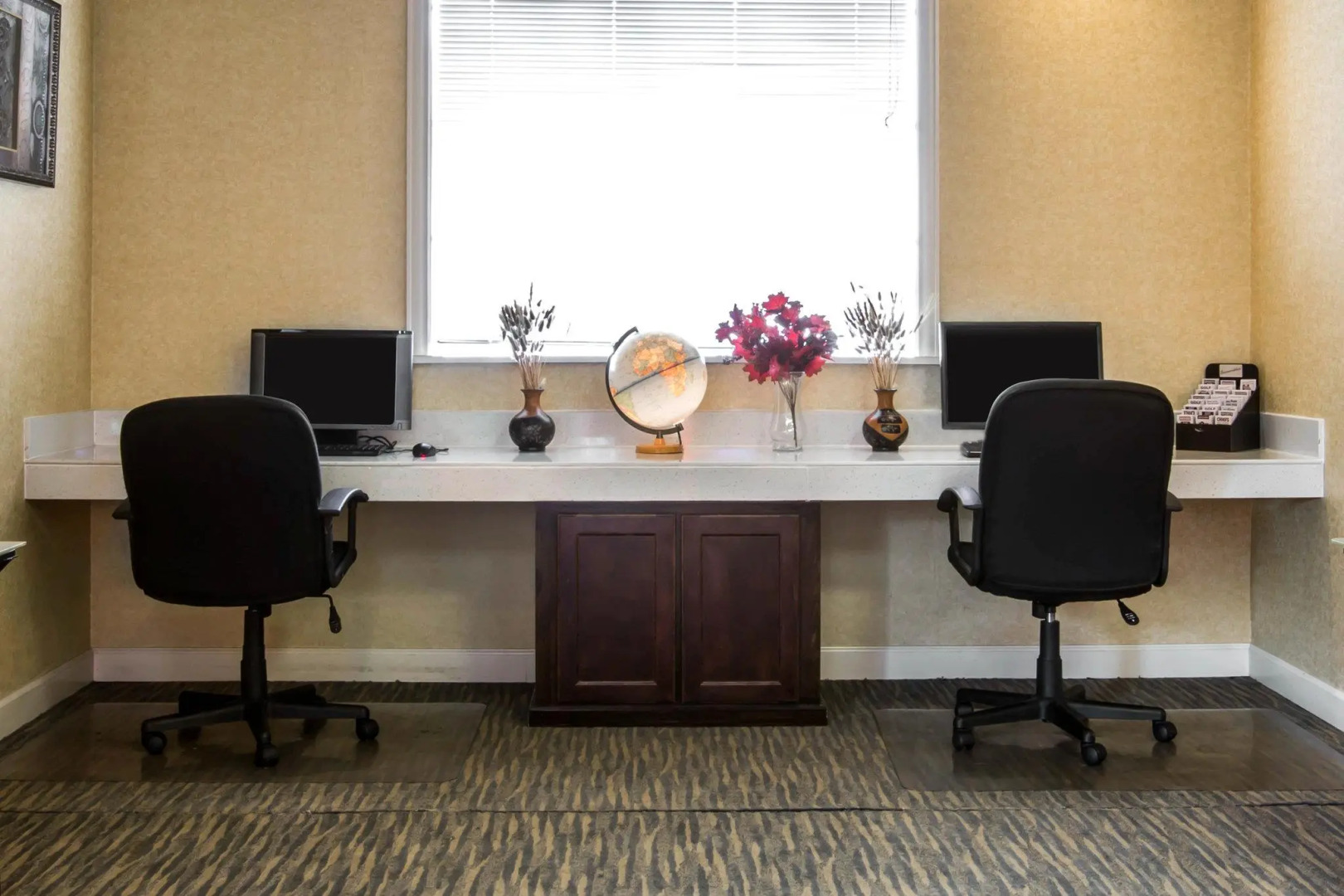 Quality Inn & Suites Greenville - Haywood Mall