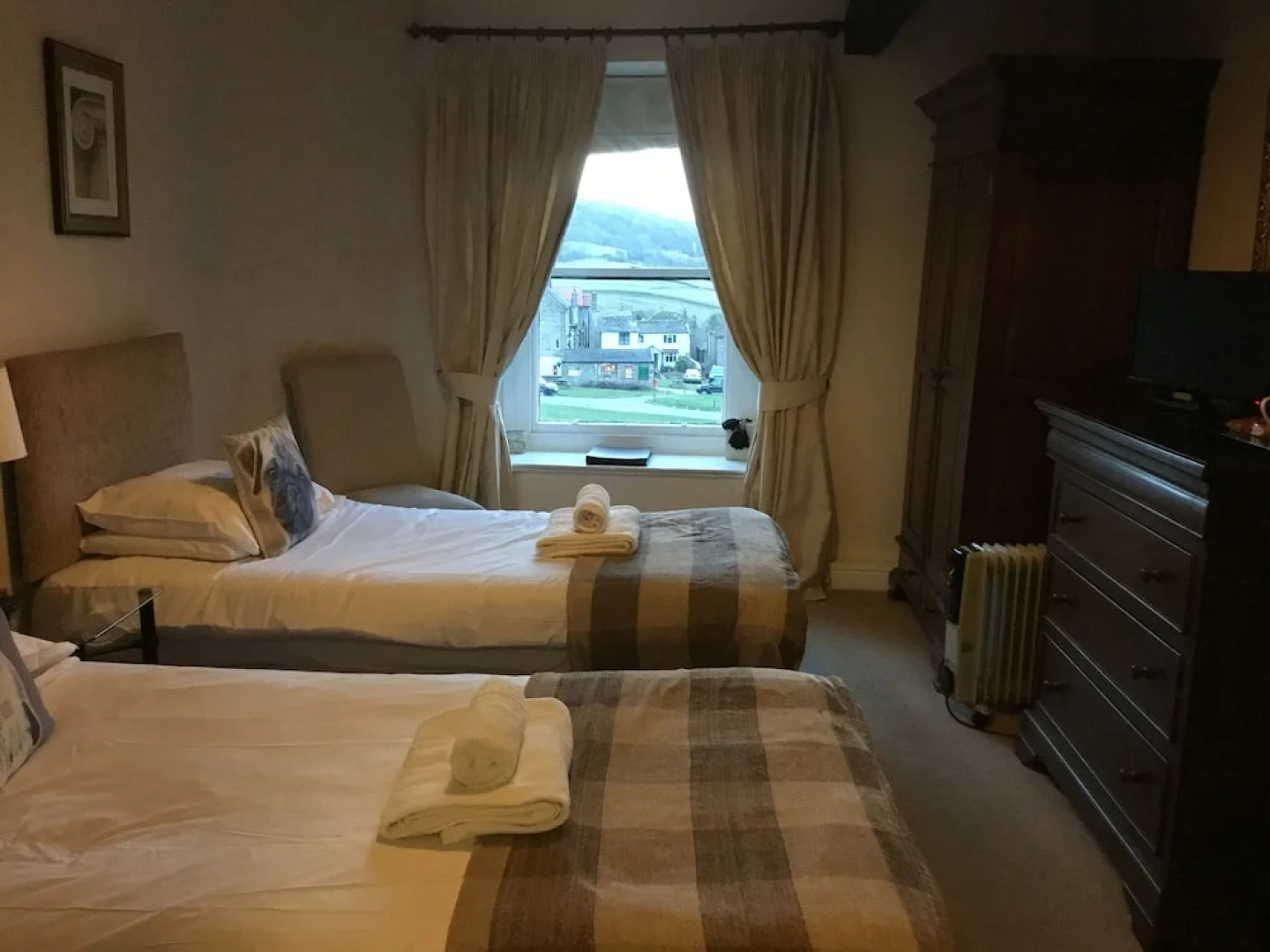 The Kings Arms Hotel