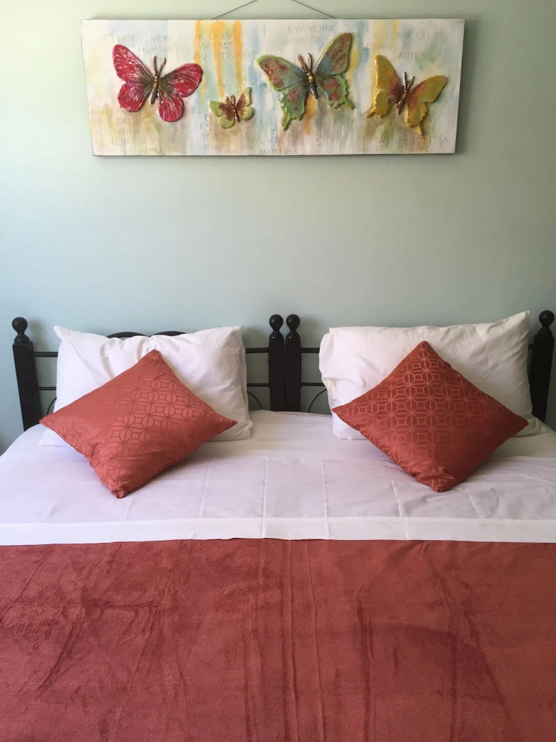 Landslake Apartments