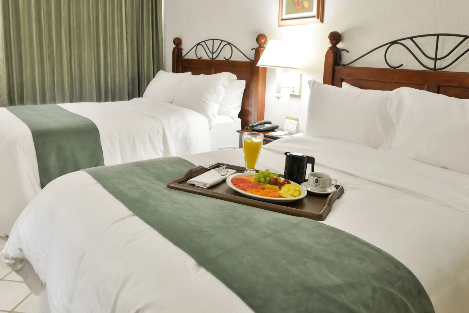 Hotel Plaza Juan Carlos