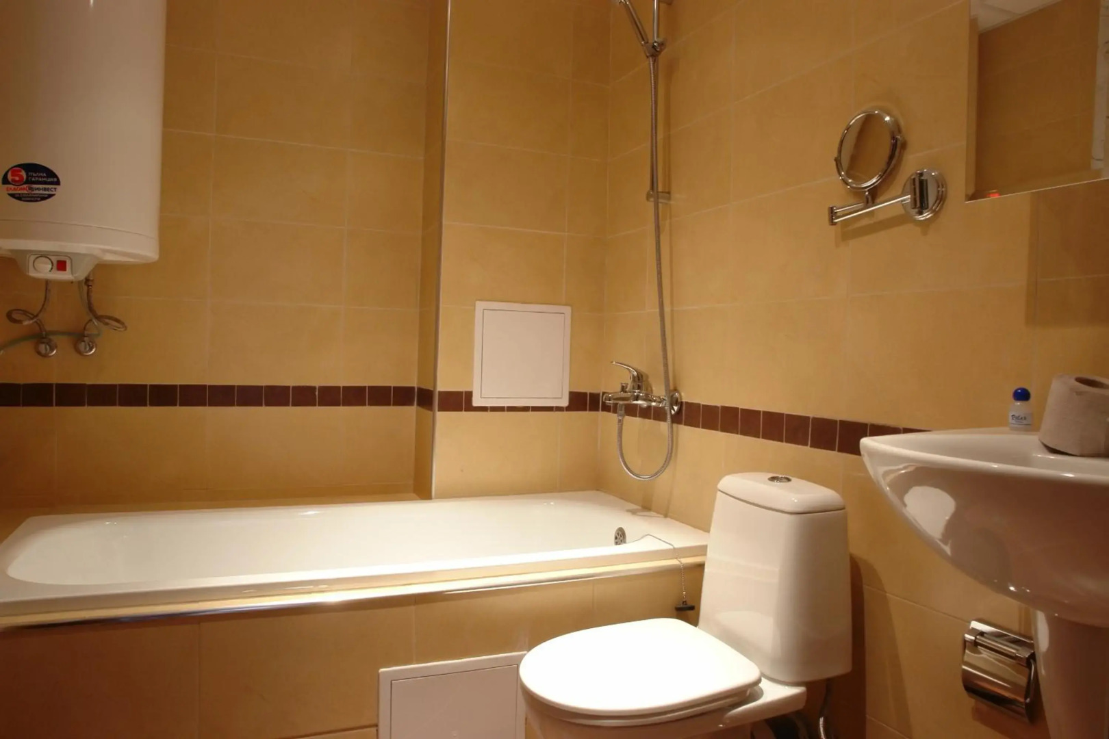 Winslow Infinity Apart Hotel