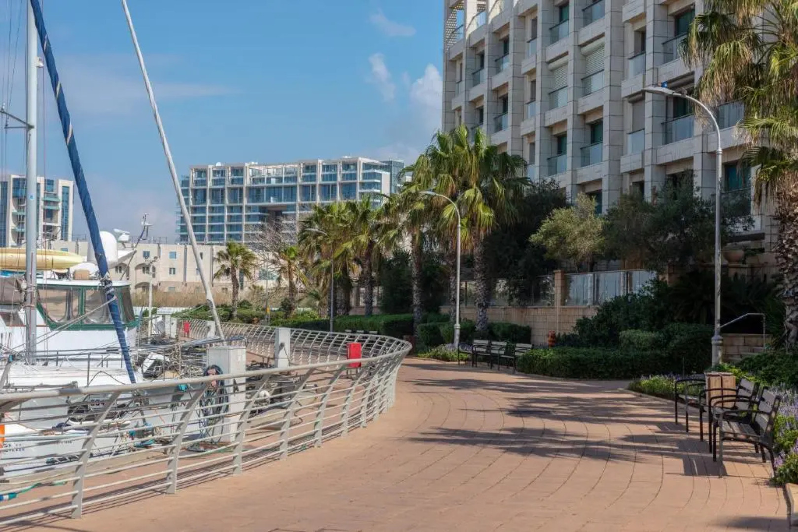 Herzliya Marina Lagoon Apartment