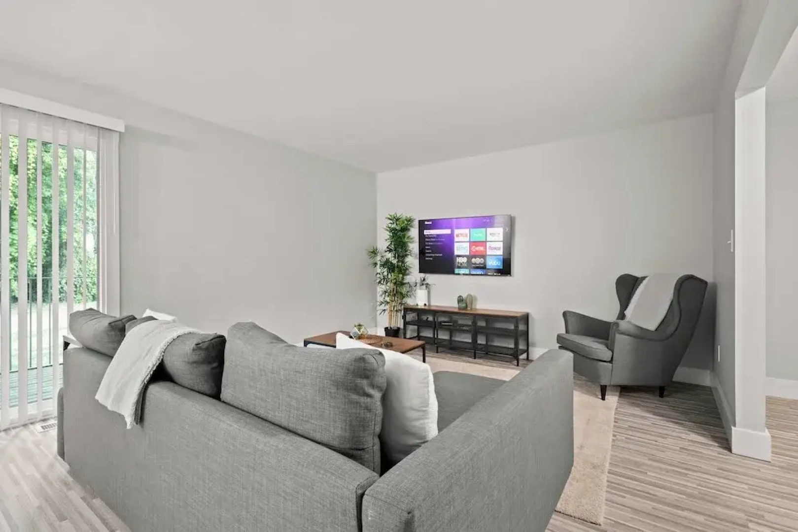 Tranquil 2BR 2BA Getaway for the Family