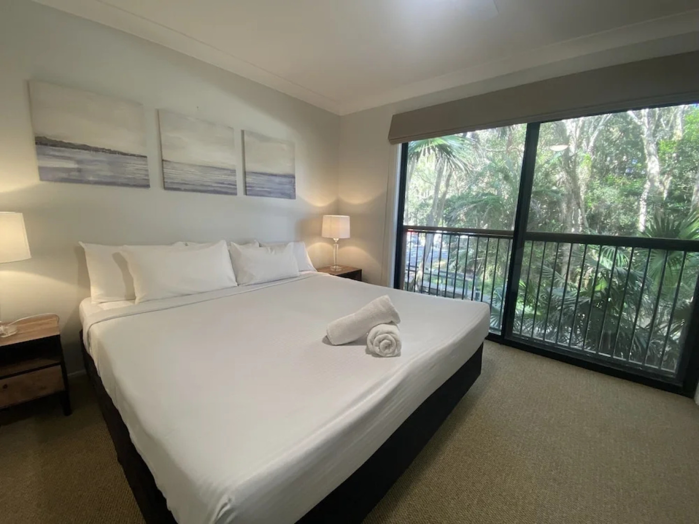 Tiona Palms Holiday Park