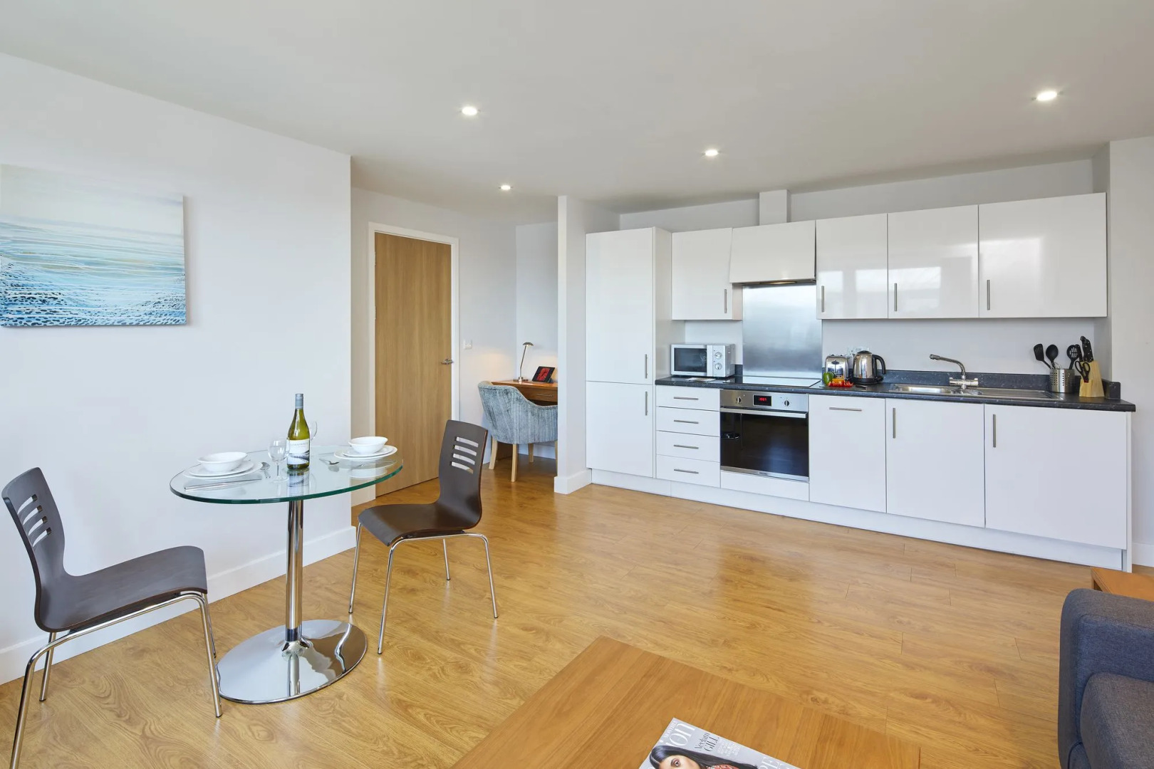 HQ Aparthotel Farnborough