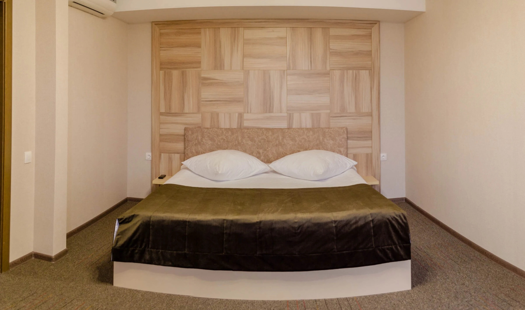 Отель Аэродром Танай