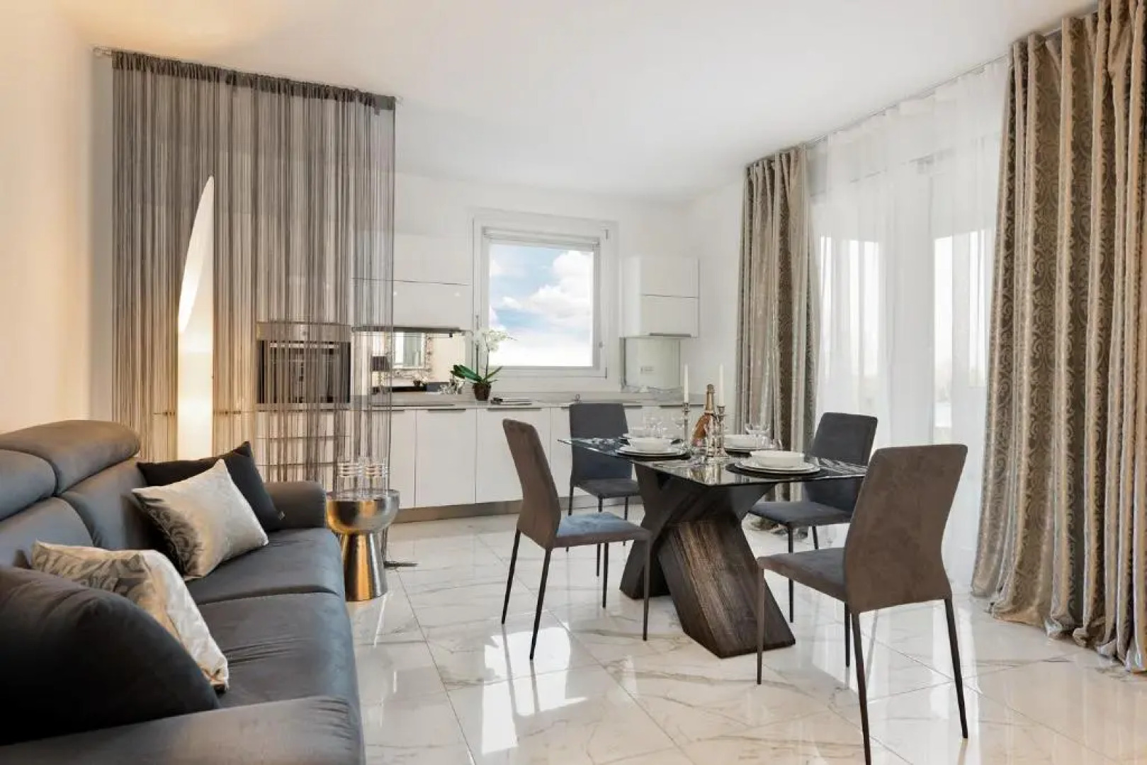 Villa Bianca Luxury Apartments