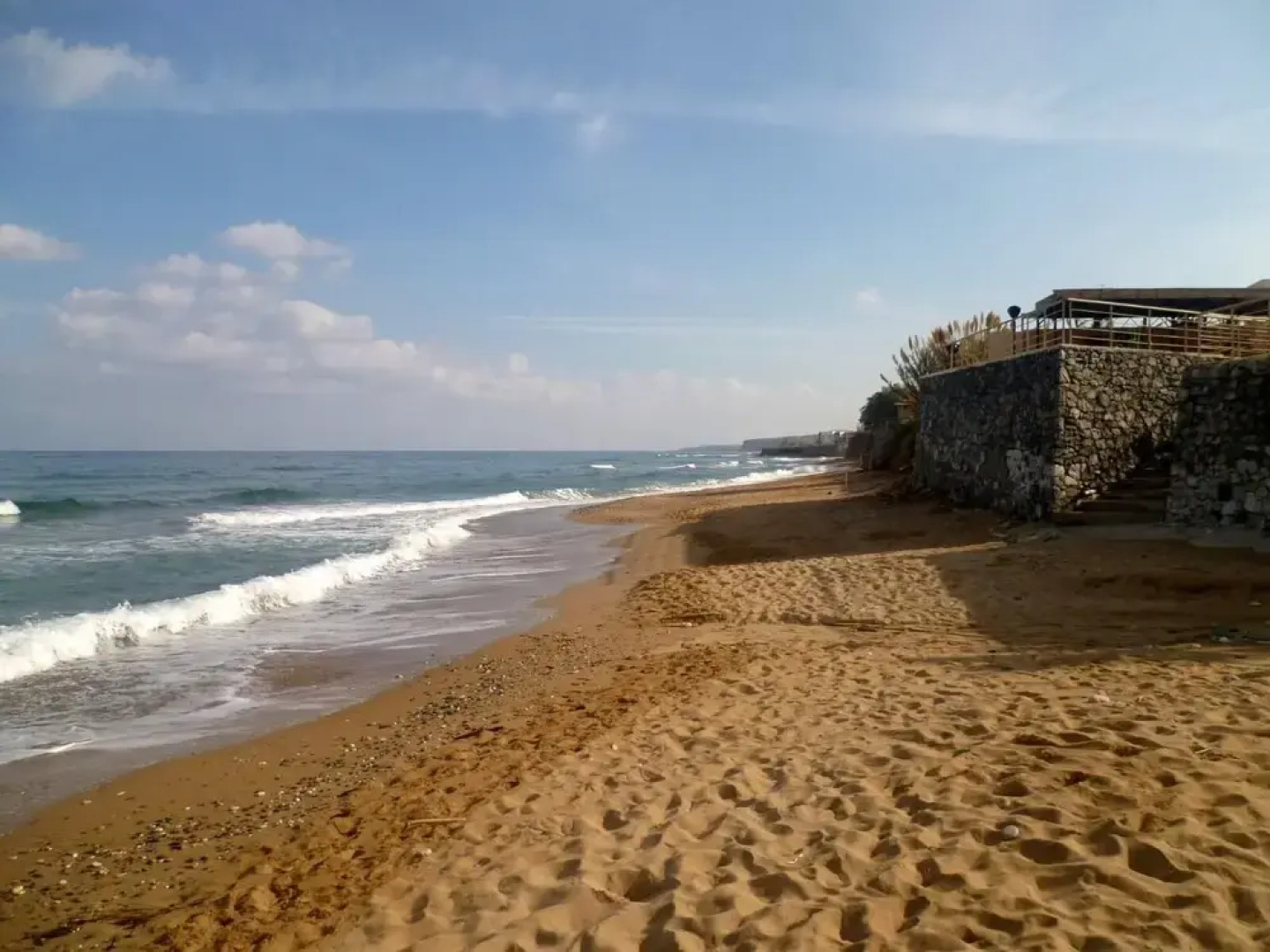 Luxury Suites in Stavromenos