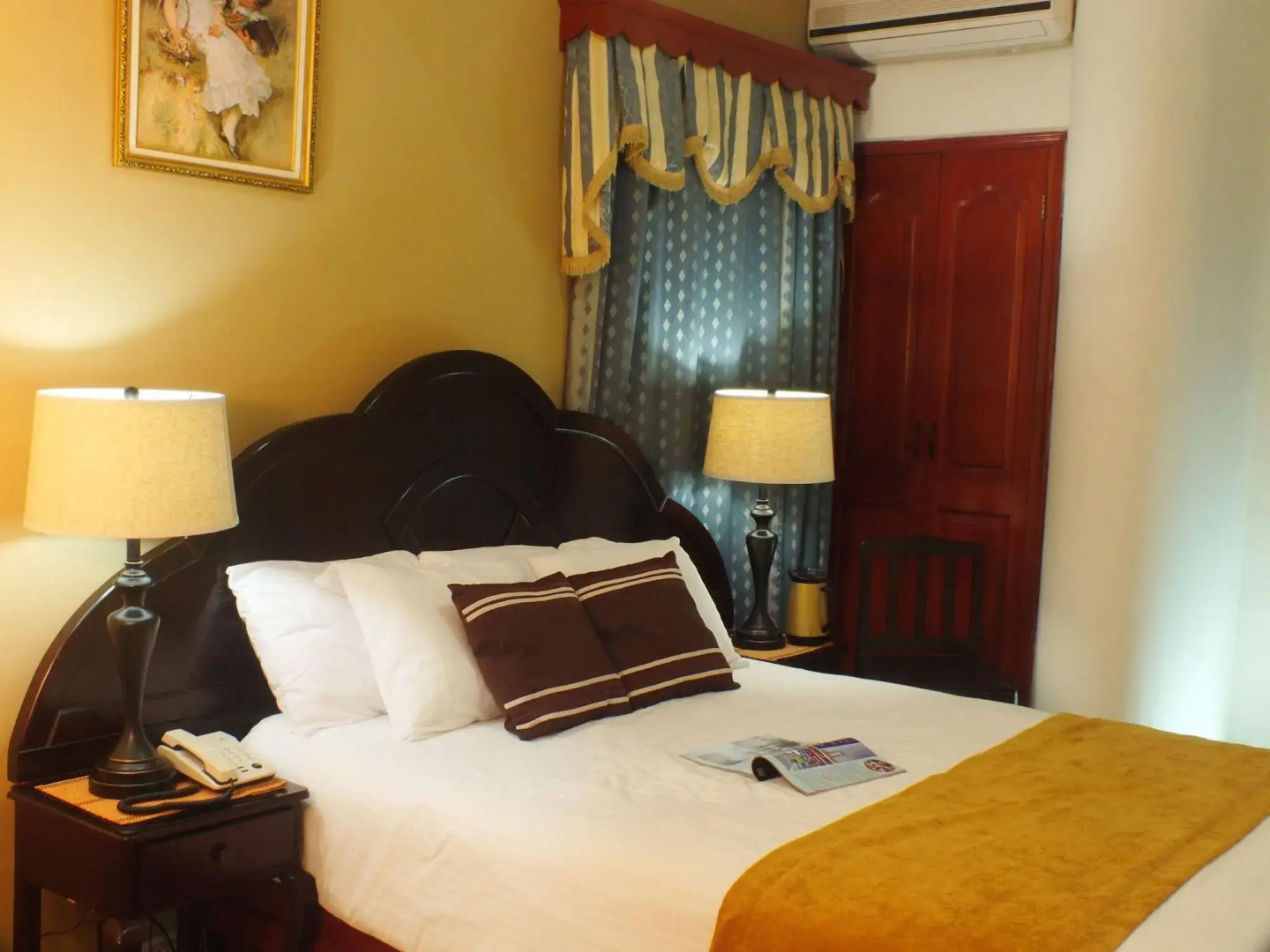 Hotel Puerta del Sol