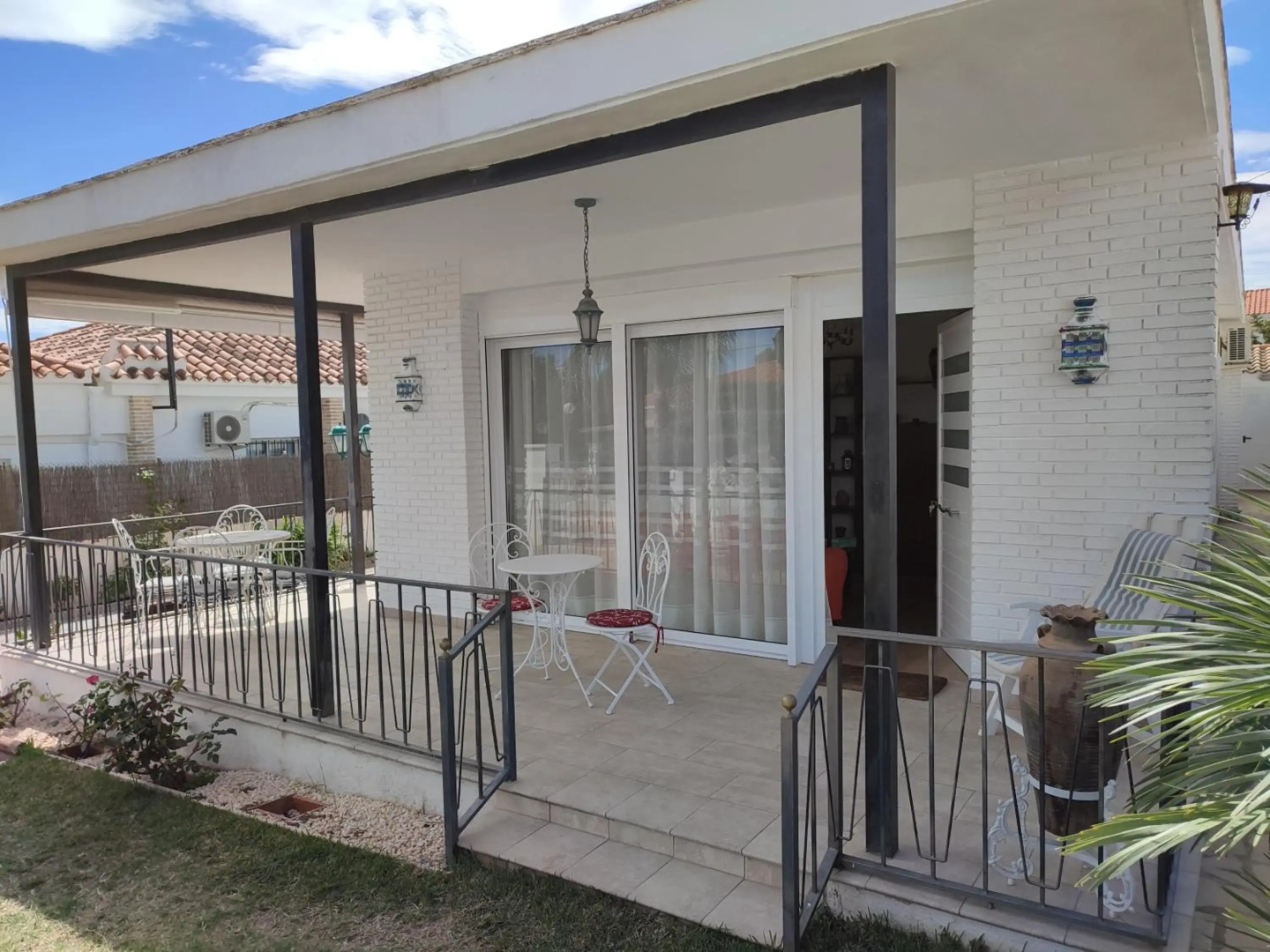 Exclusivo Chalet a Pie de Costa