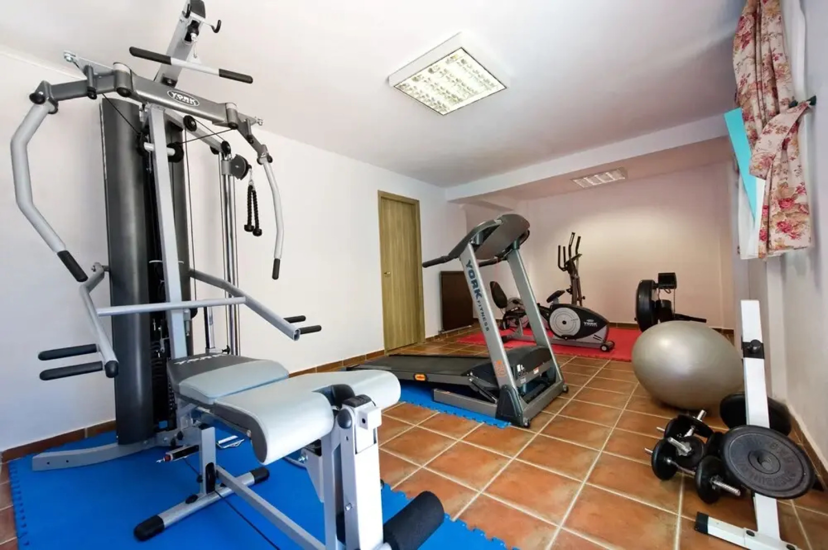 Arapakis Historic Castle