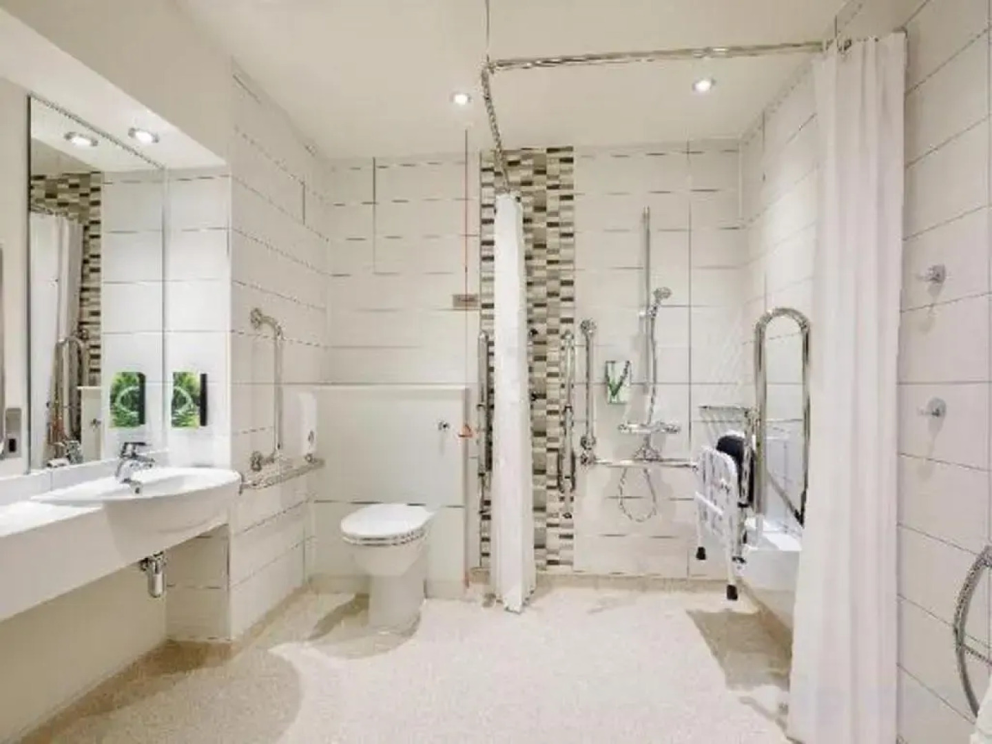 Premier Inn Caerphilly (Corbetts Lane)