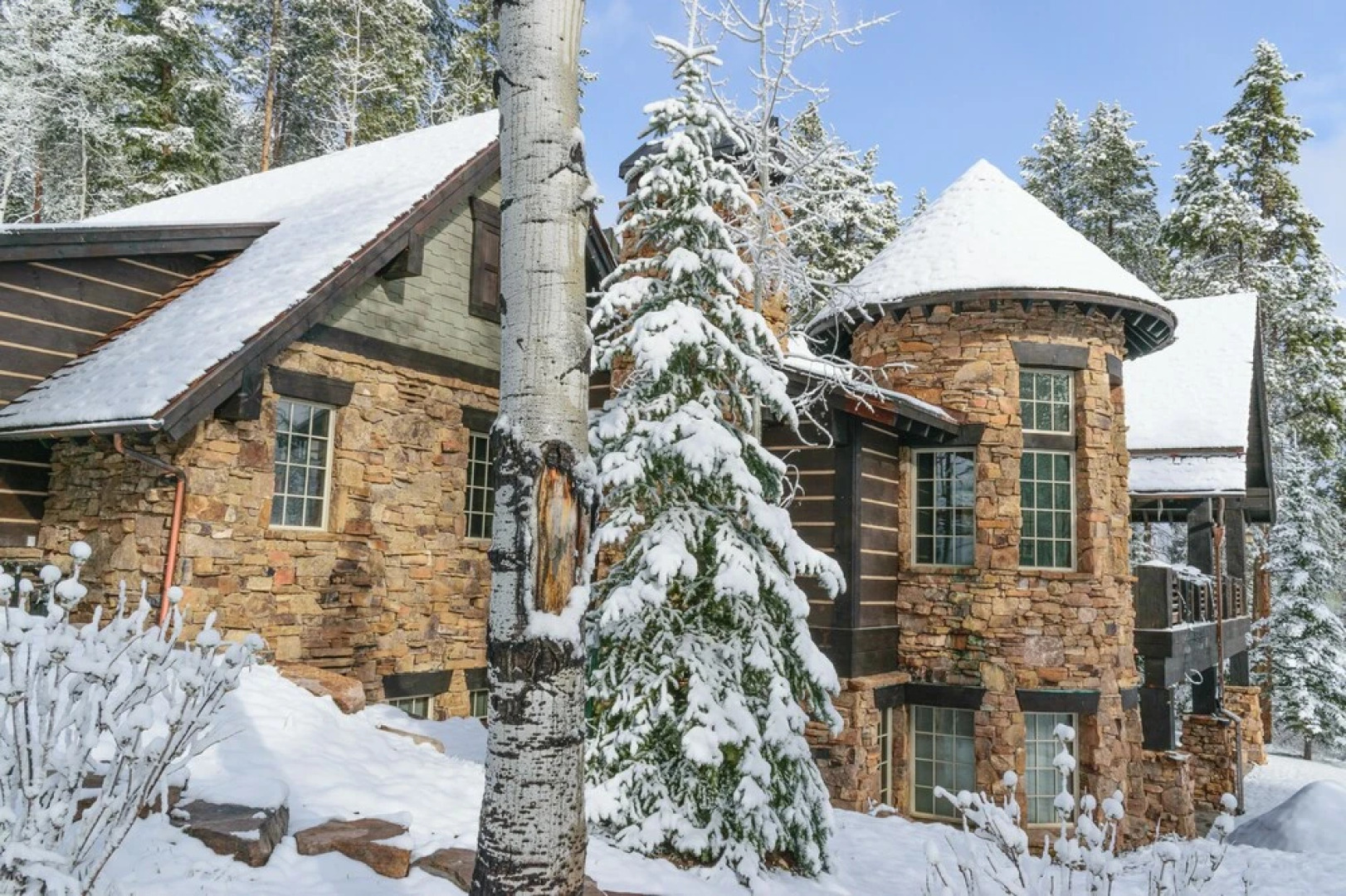 140 Elk Woods Rd Home