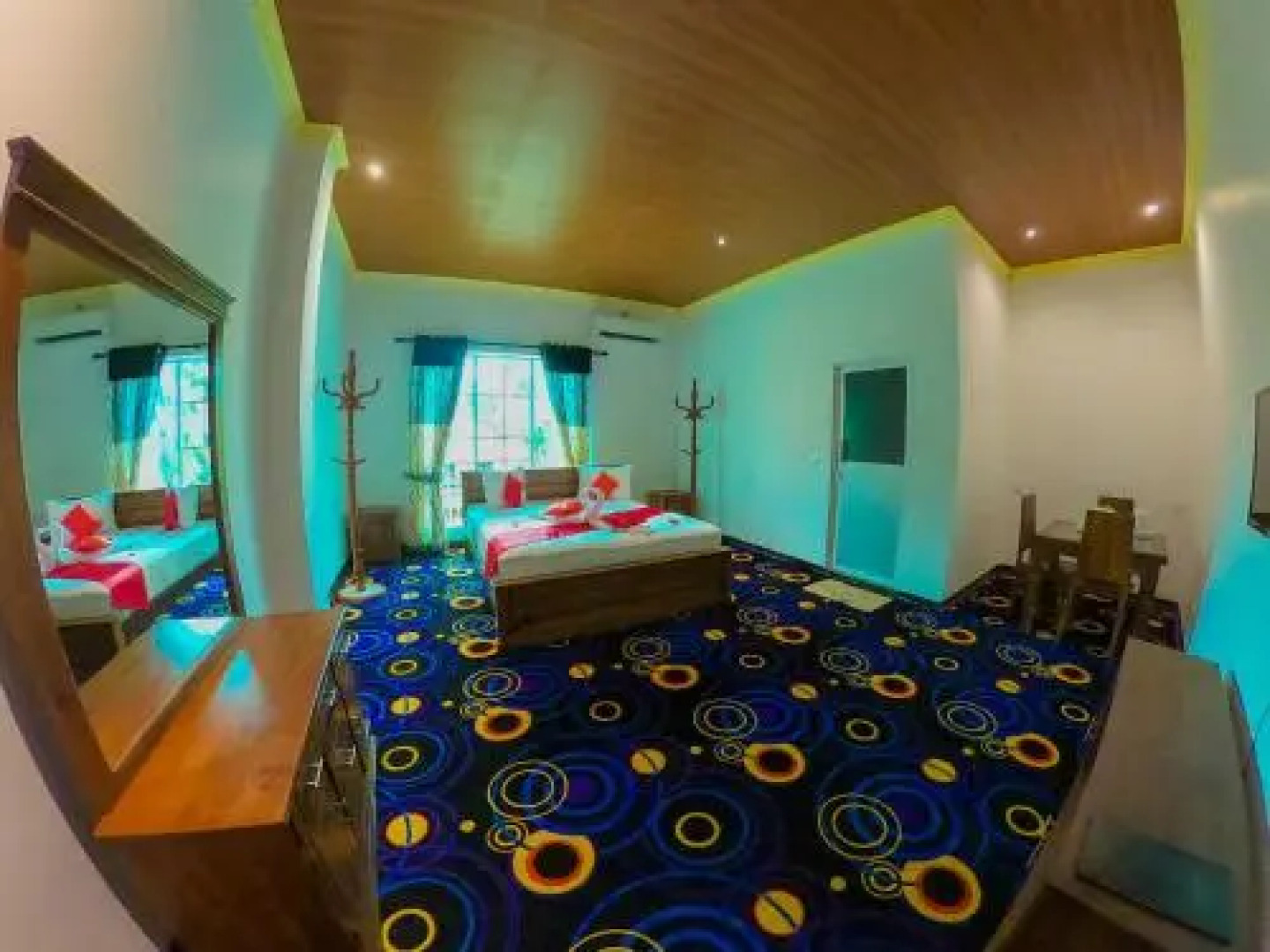 Aurora Banquet and Hotel