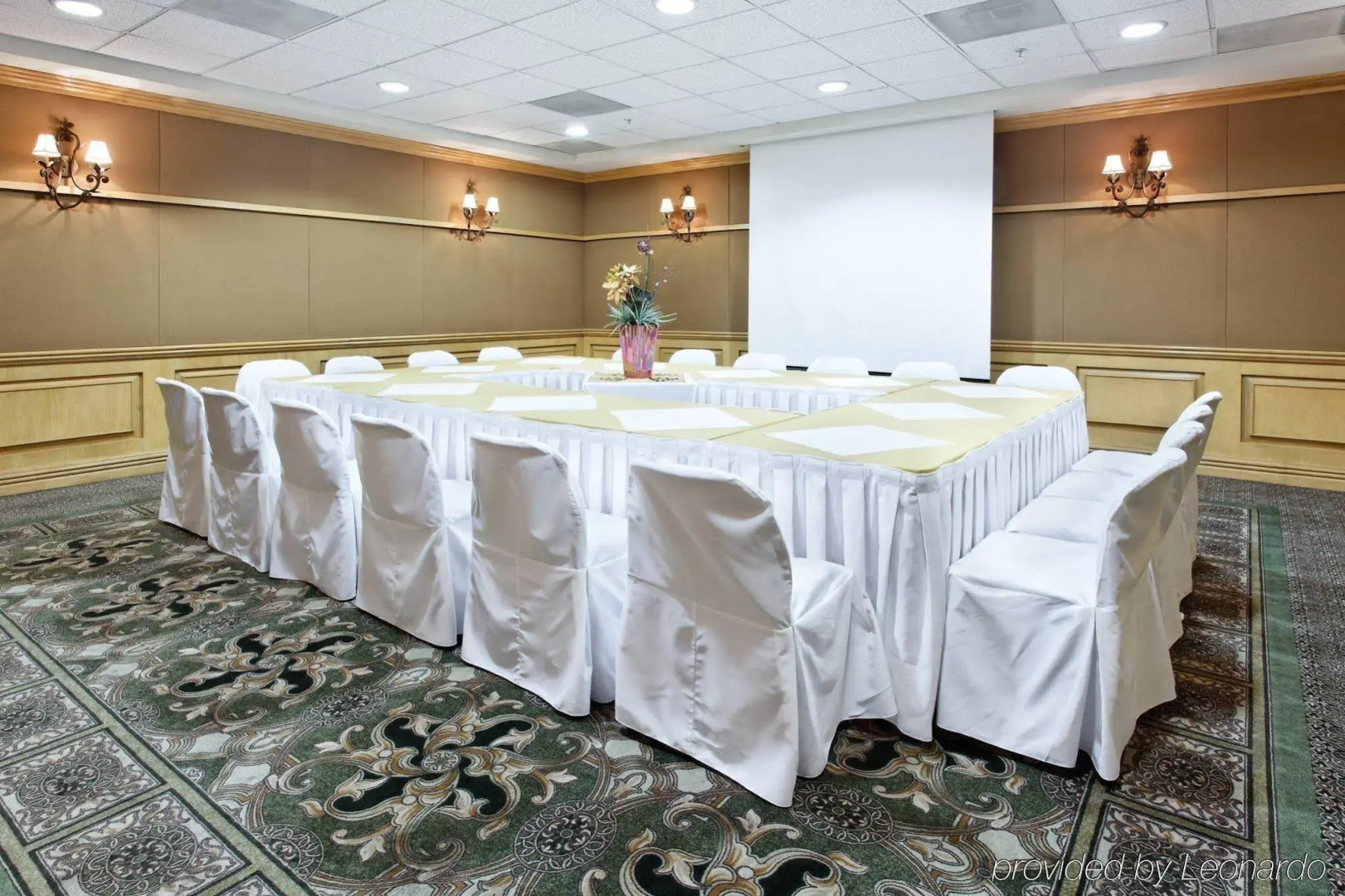 Holiday Inn Express Silao Aeropuerto Bajio by IHG