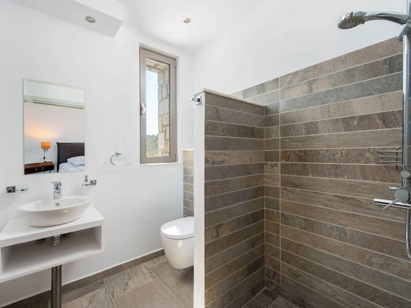 Villa in Rhodes With Infinity Pool & Sea Views