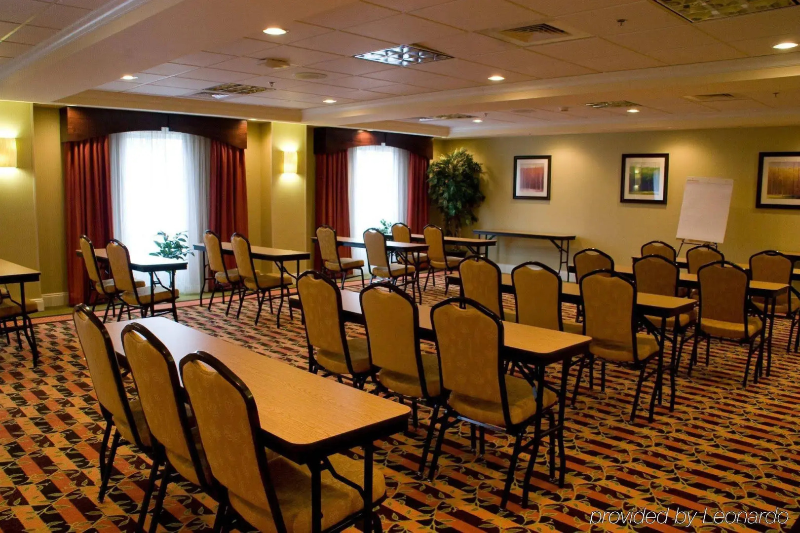 Holiday Inn Express Hotel & Suites Spartanburg-North by IHG
