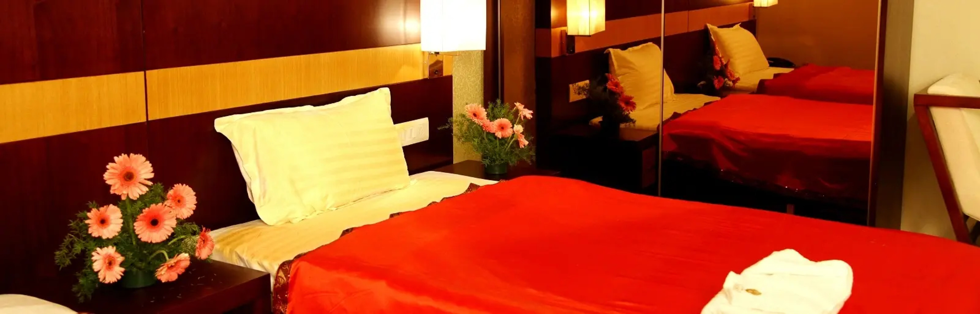 Hotel Maitri Residency