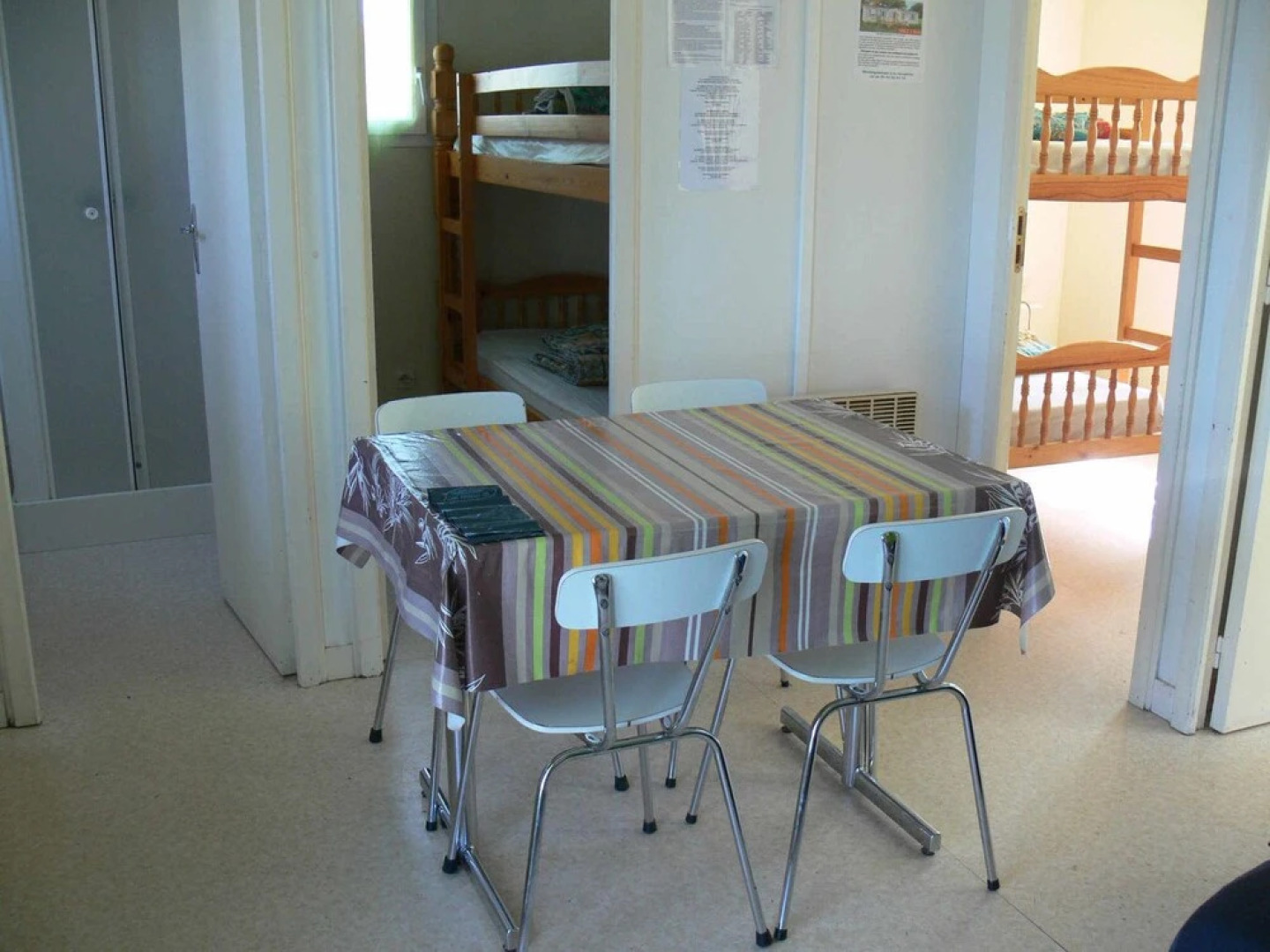 Camping le Repaire - Les Chalets