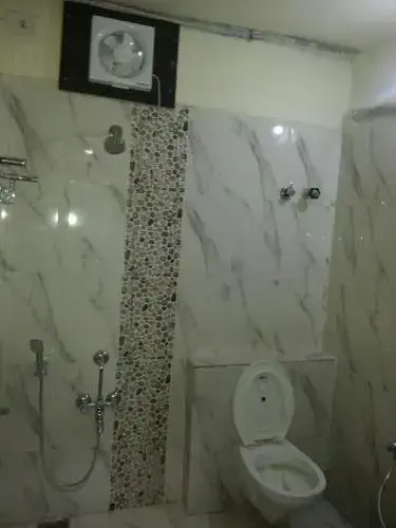 Hinglaj Hotel and Restaurant