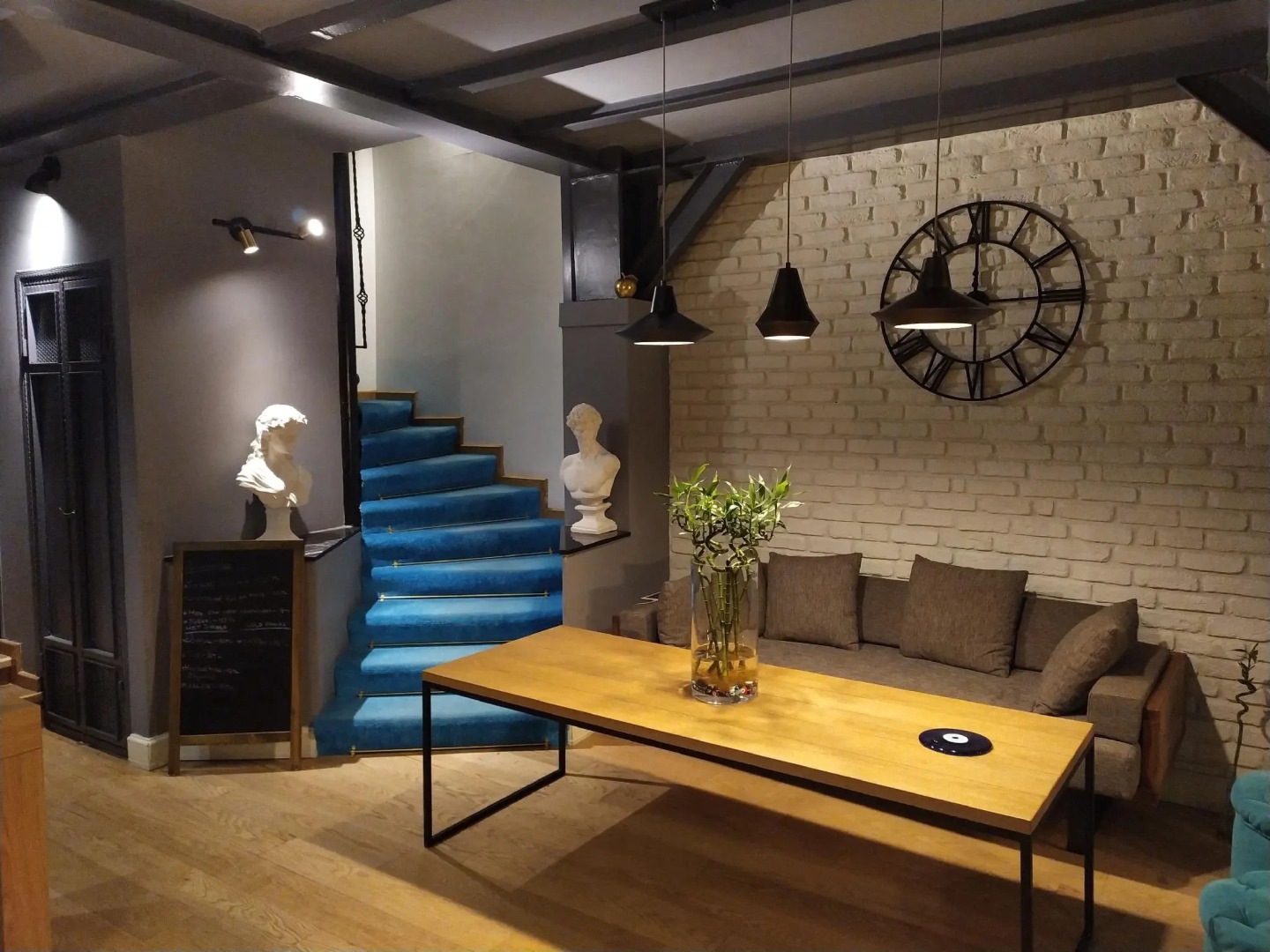 Hotel Jakaranda Istanbul