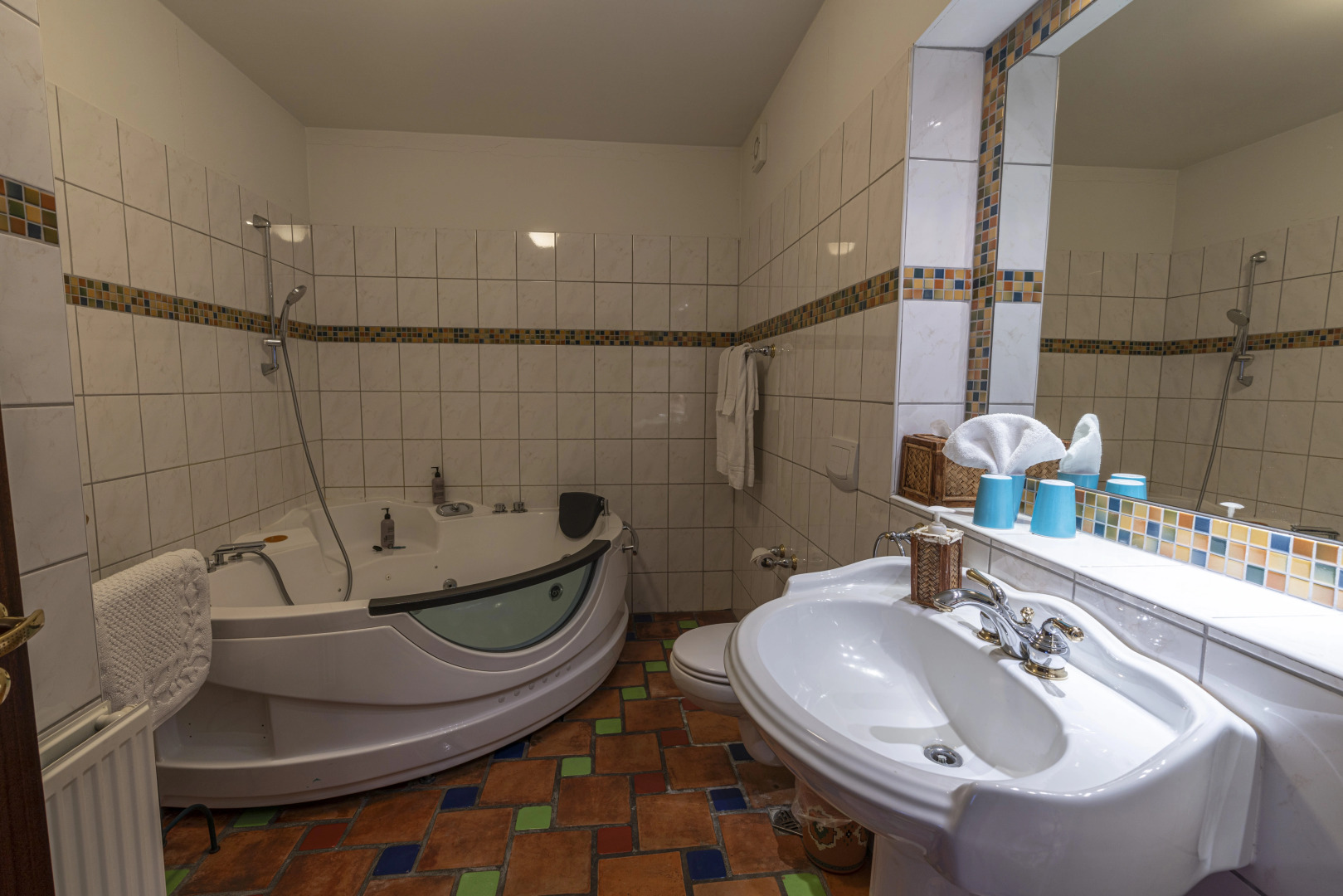 Hotel Kriunes - A city hotel by the lake