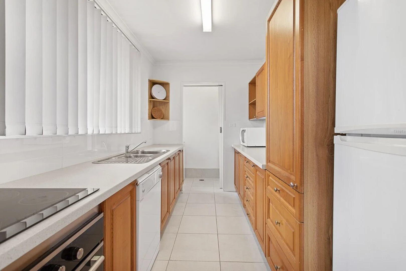 The Pines, 5/4 Messines Street