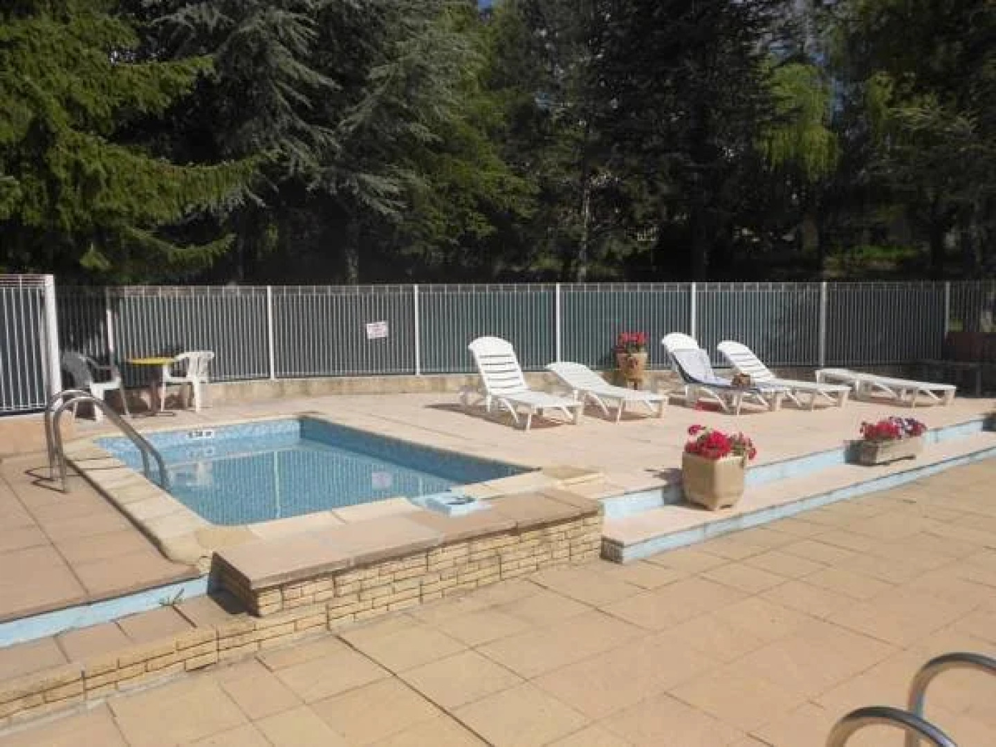 Hotel Restaurant Les Barnieres