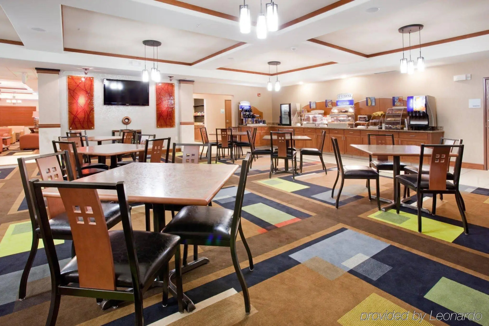 Holiday Inn Express and Suites Los Alamos Entrada Park