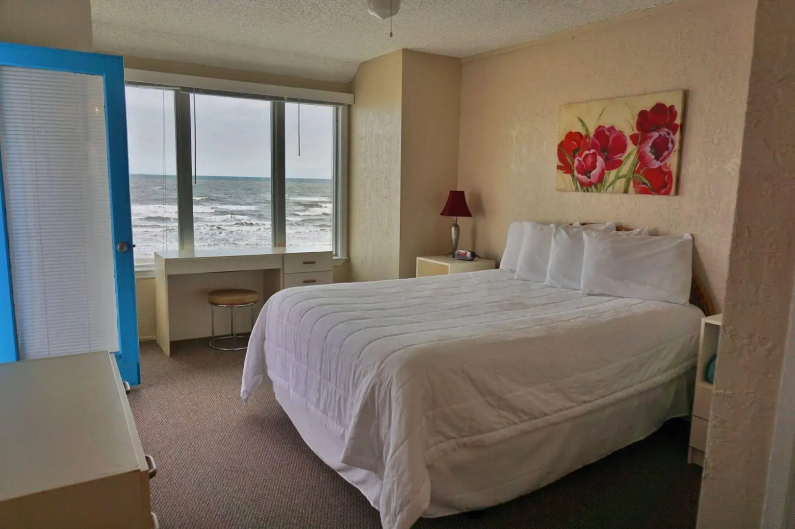 FOUR SEASONS on the gulf