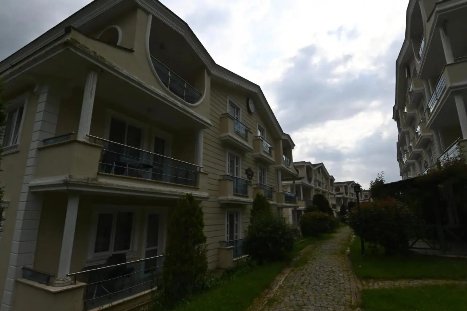 Sarot Thermal Vadi Tatil Koyu