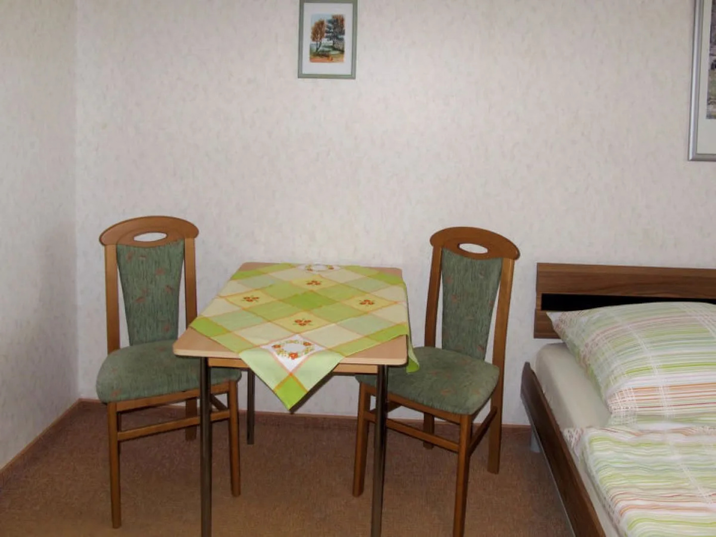 Apartment Am Park Raben Steinfeld