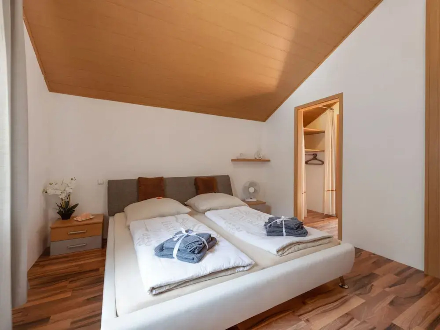 Modern Holiday Home in Pinsdorf With Garden