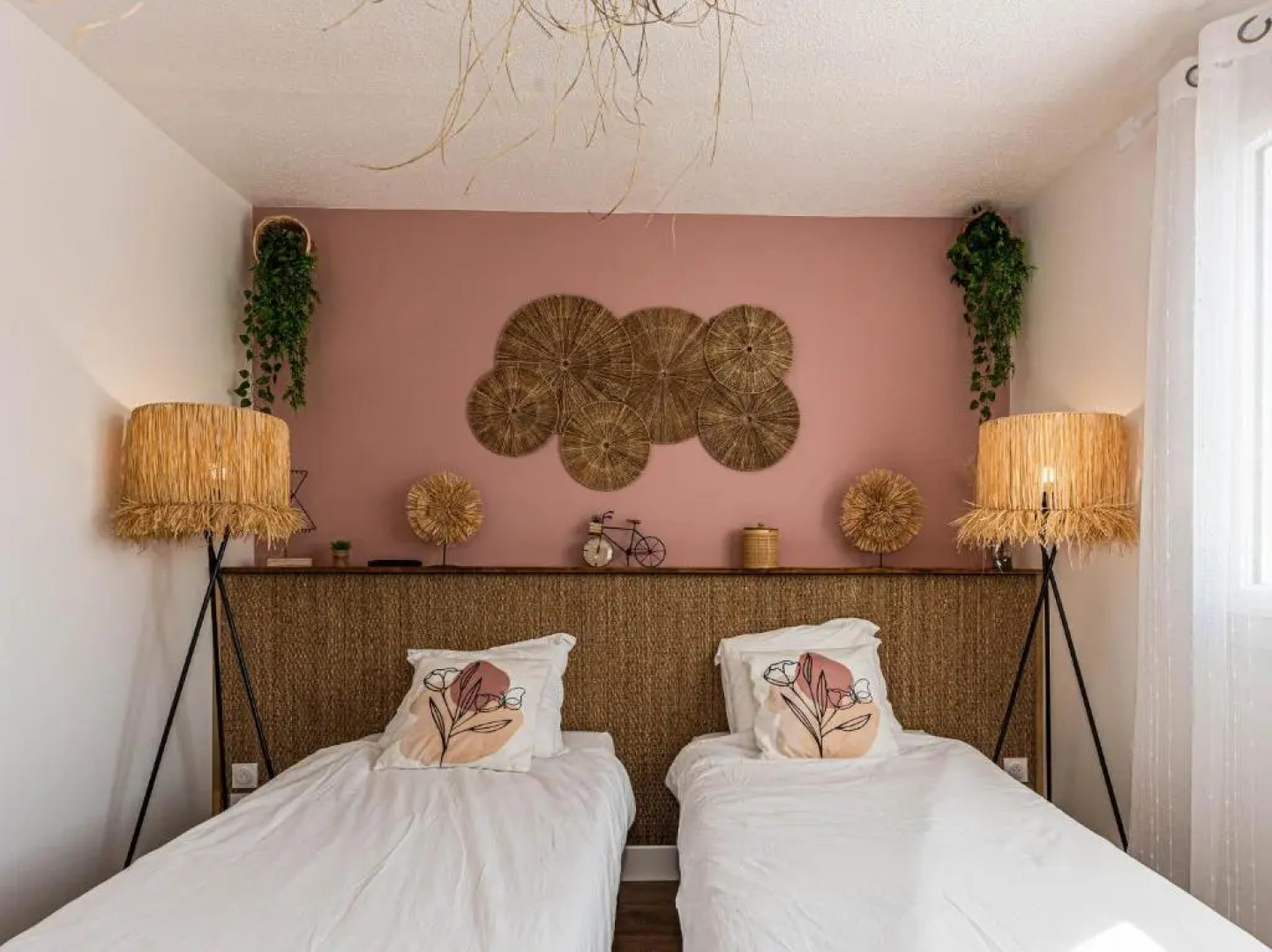 Villa des Oliviers : Sublime villa avec piscine chauffée et privée, terrasse de 185m²