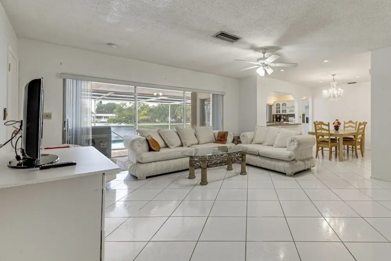 Canal-front Gem w/ Pool: 3 Mi to Hard Rock Stadium