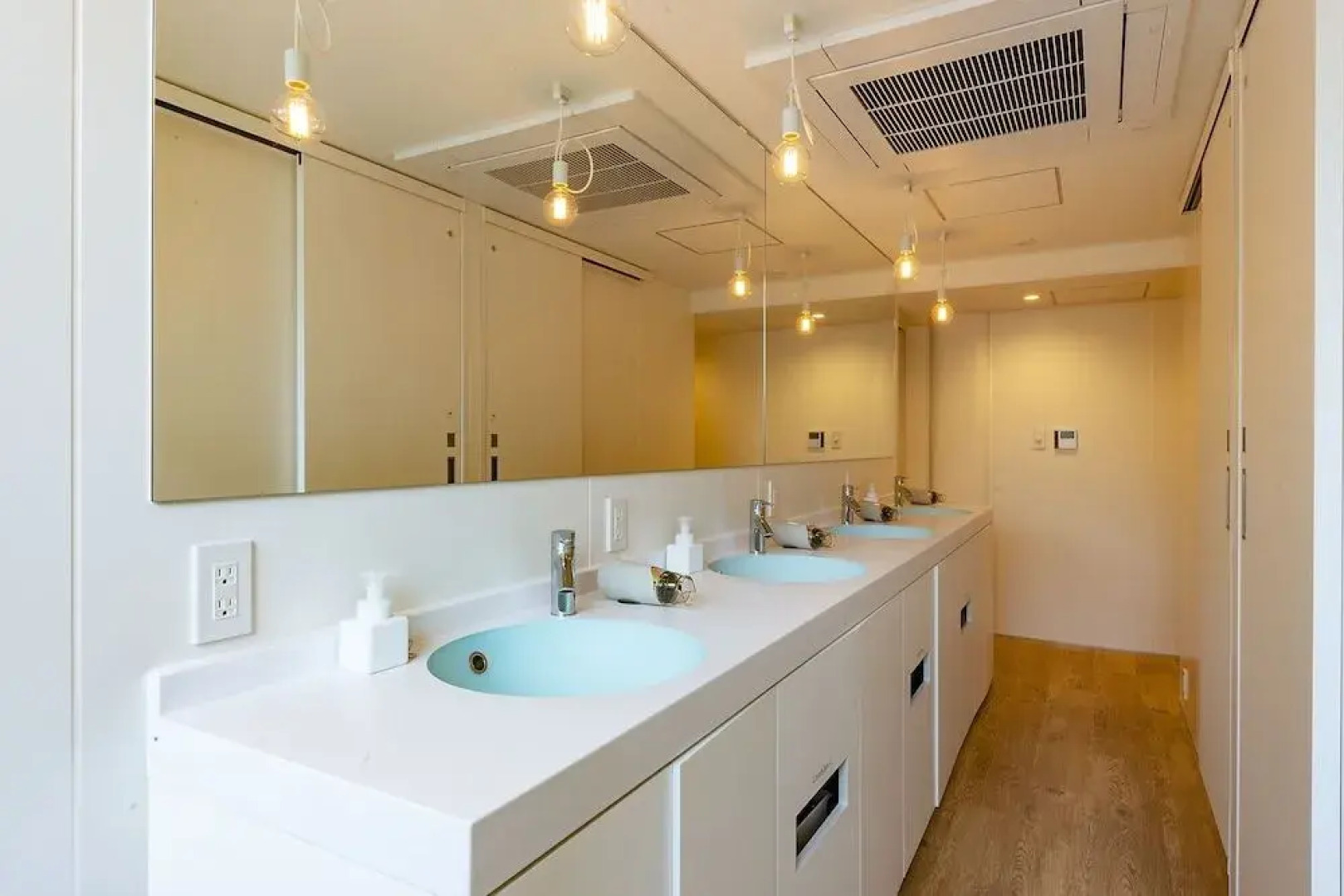 plat hostel keikyu kamakura wave