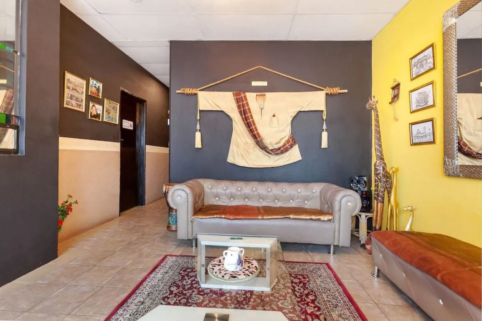 SPOT ON 89644 Retto Hotel