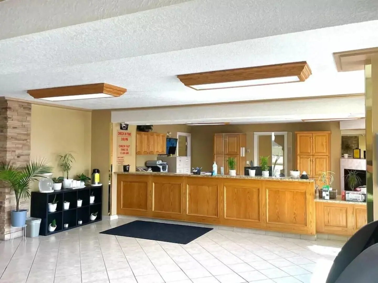 Western Budget Motel Whitecourt 3