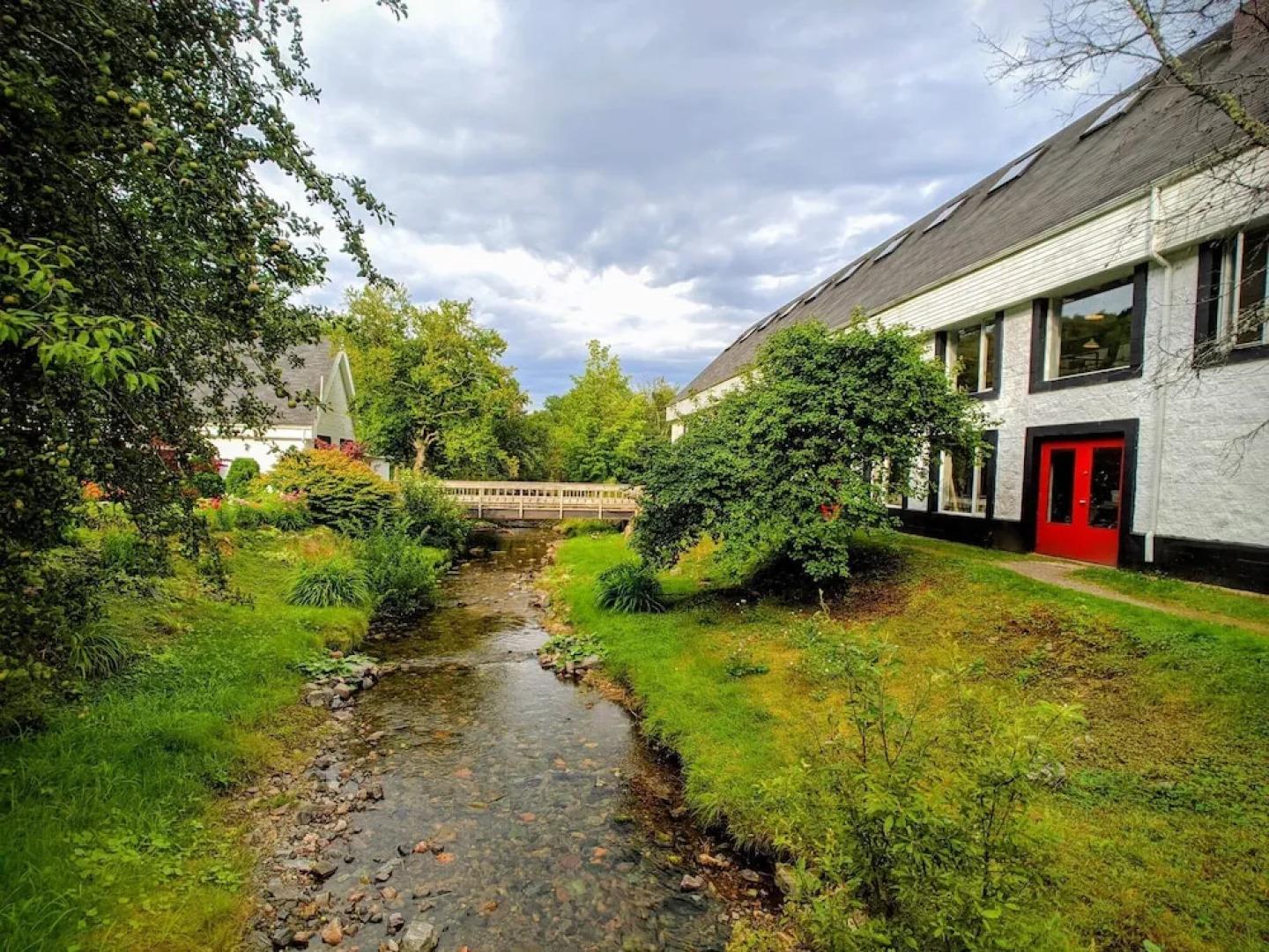 Glenora Inn & Distillery
