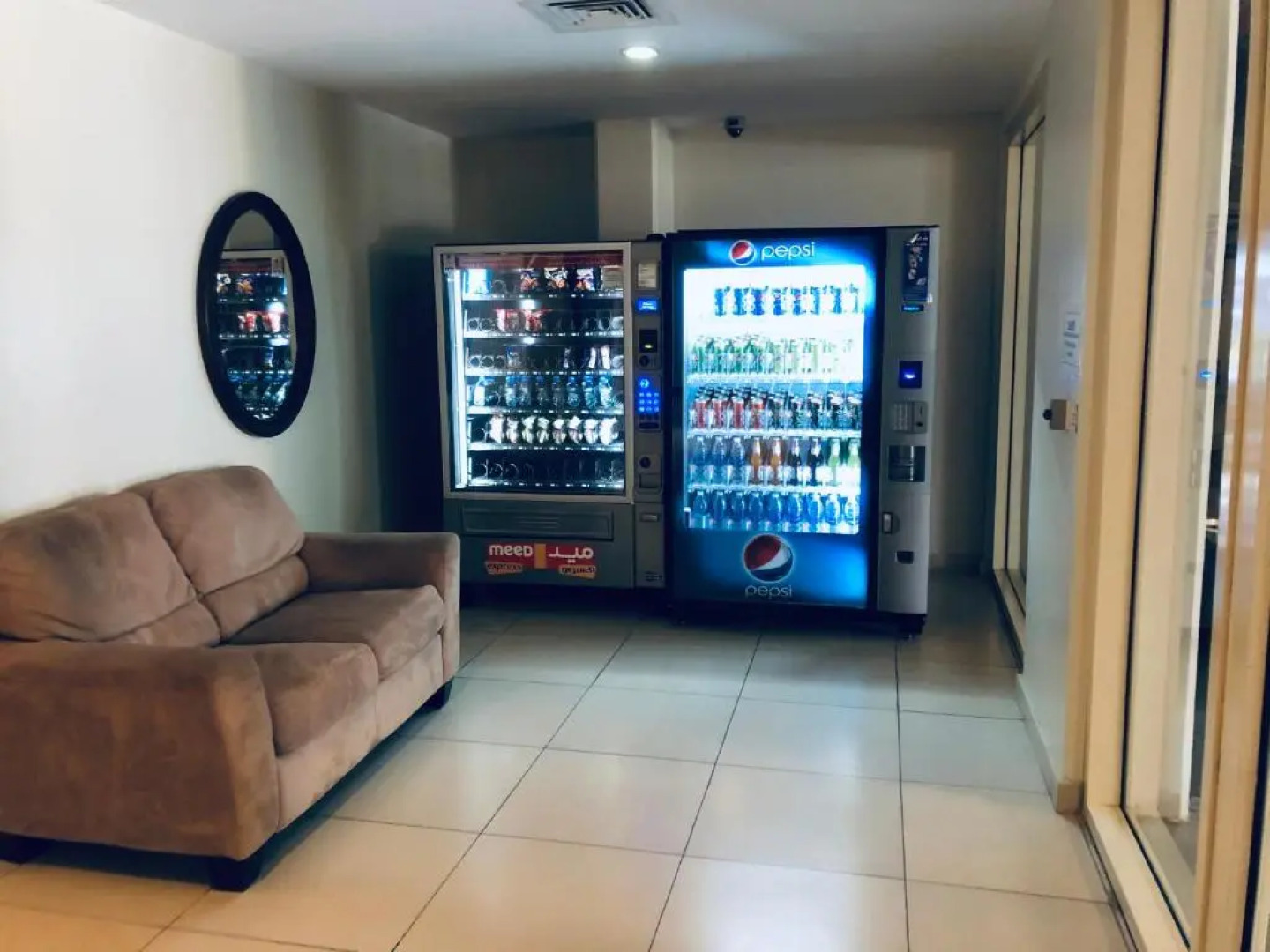 2 bedrooms apartment in Marina 1 towers king Abdullah economy city شقه غرفتين في المارينا ١