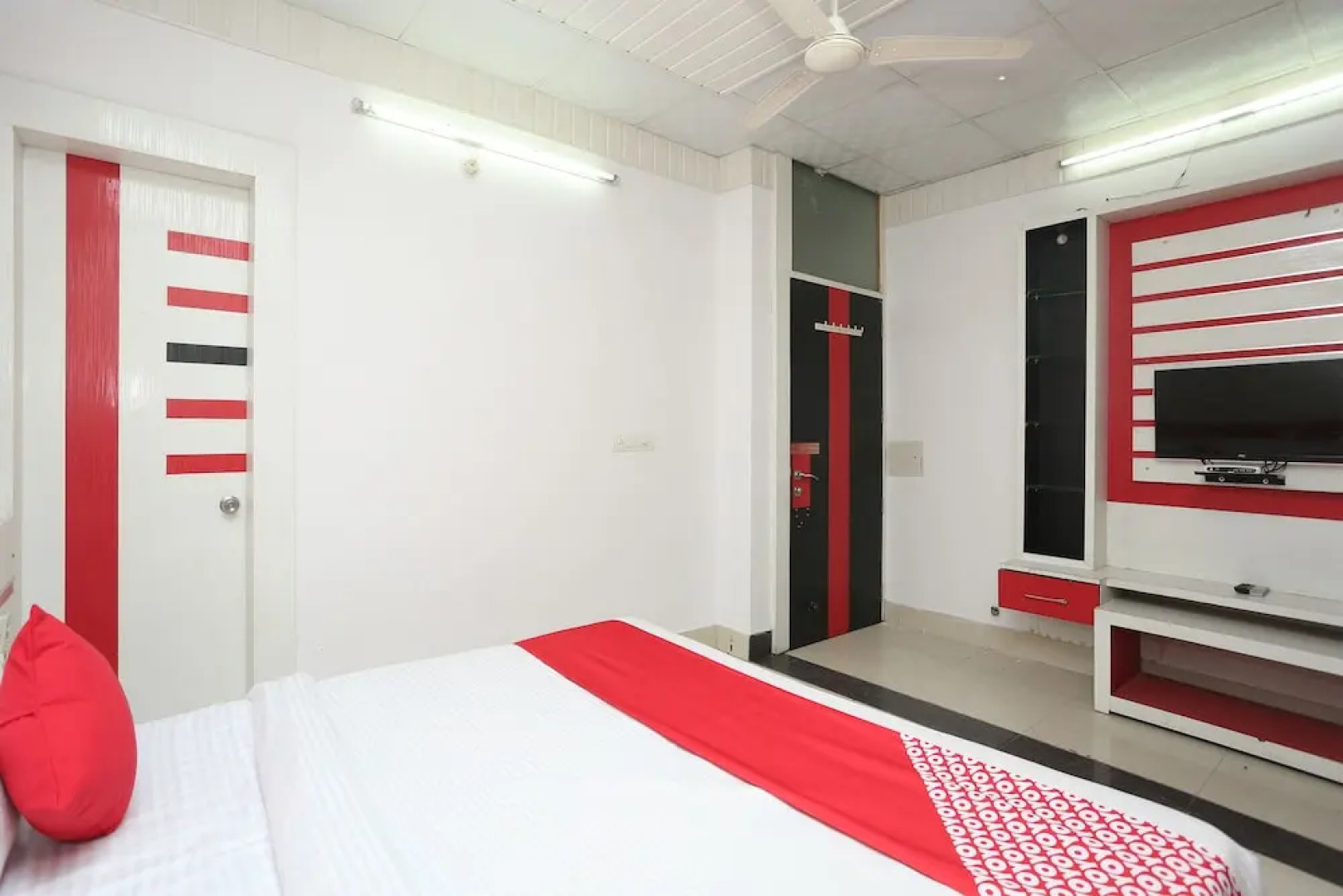 OYO 29145 Hotel Sirsa City Inn