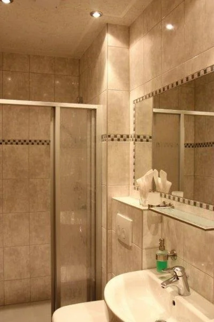 Zum Roten Hirsch im Grünen Wald